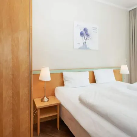 Urlaub Auf Ruegen Nahe Und Erlebnisbad * Sellin (Rugen)
